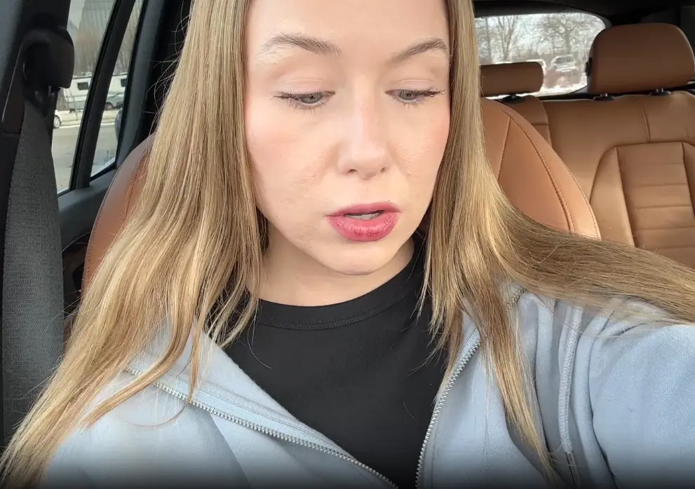 18 min public solo w/dildo