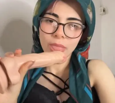Dildo Blowjob