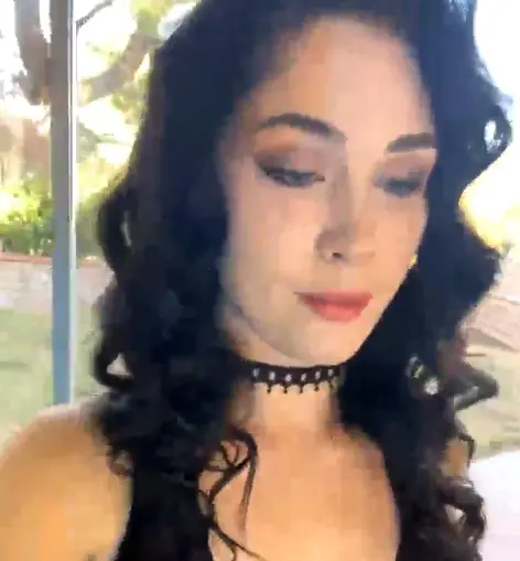 I LOVE SUCKING THIS TOY